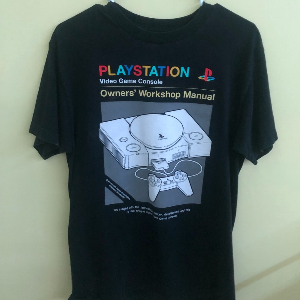 playstation T-shirt